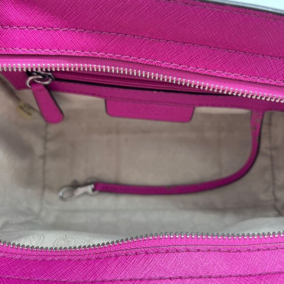 Michael Kors Selma Studded Saffiano Messenger Crossbody Bag Hot Pink/Silver - Picture 10 of 14